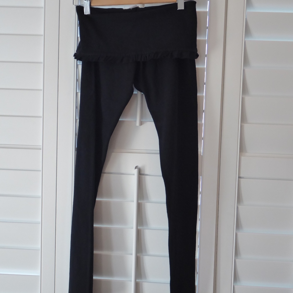 Solow Sport Leggings with Ruffle